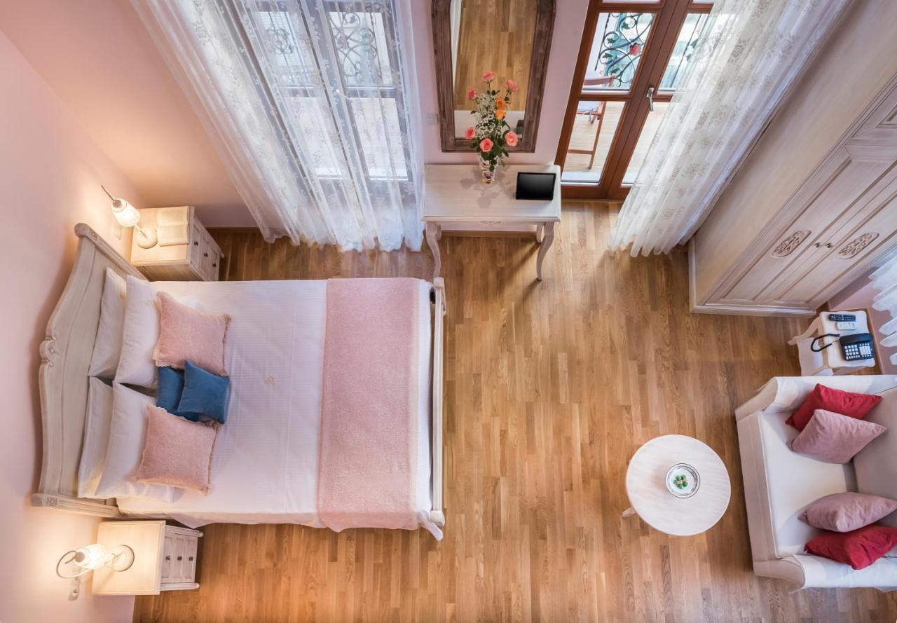 Palazzo Di Irene Apartment Chania  Bagian luar foto