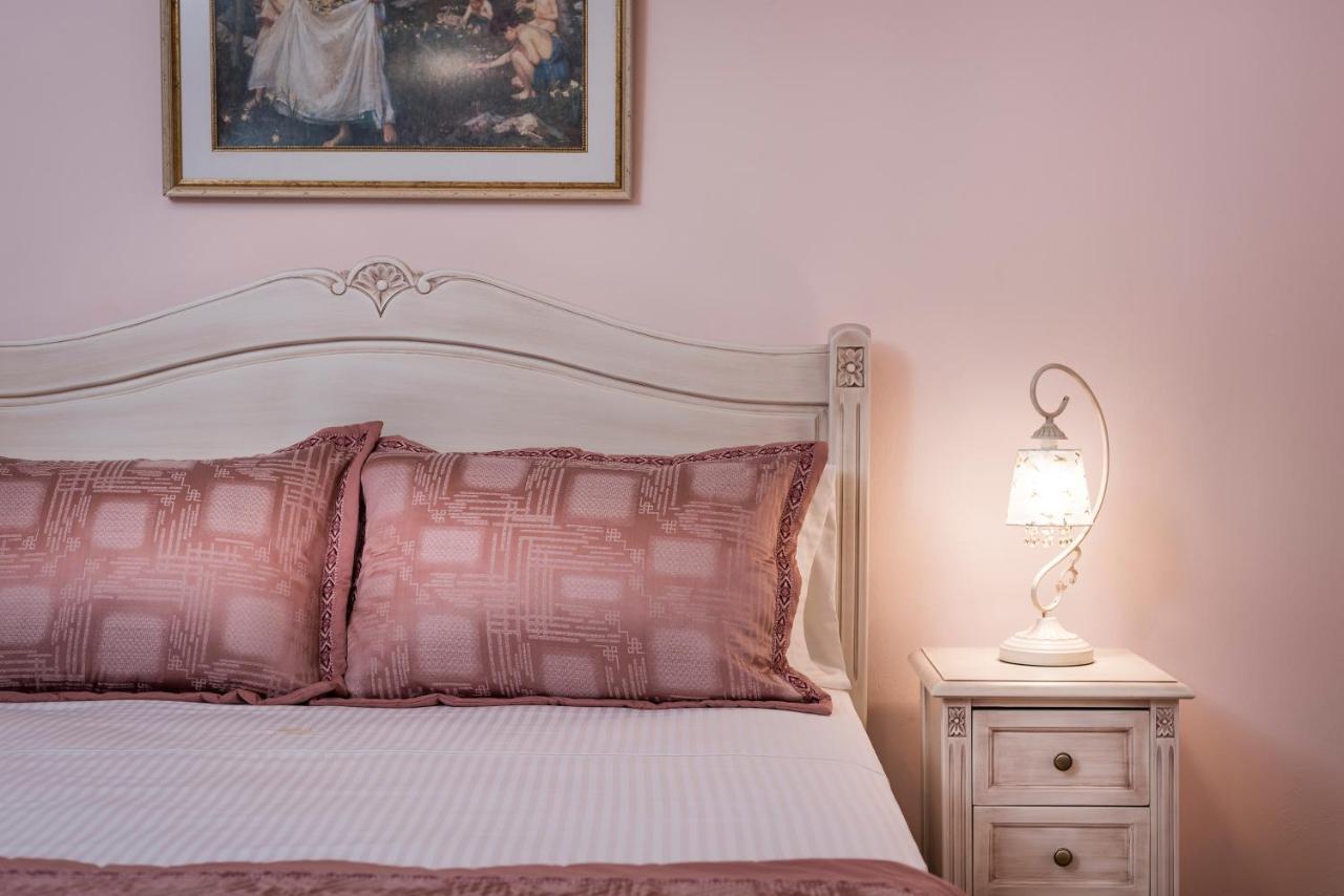 Palazzo Di Irene Apartment Chania  Bagian luar foto