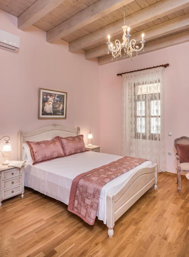 Palazzo Di Irene Apartment Chania  Ruang foto