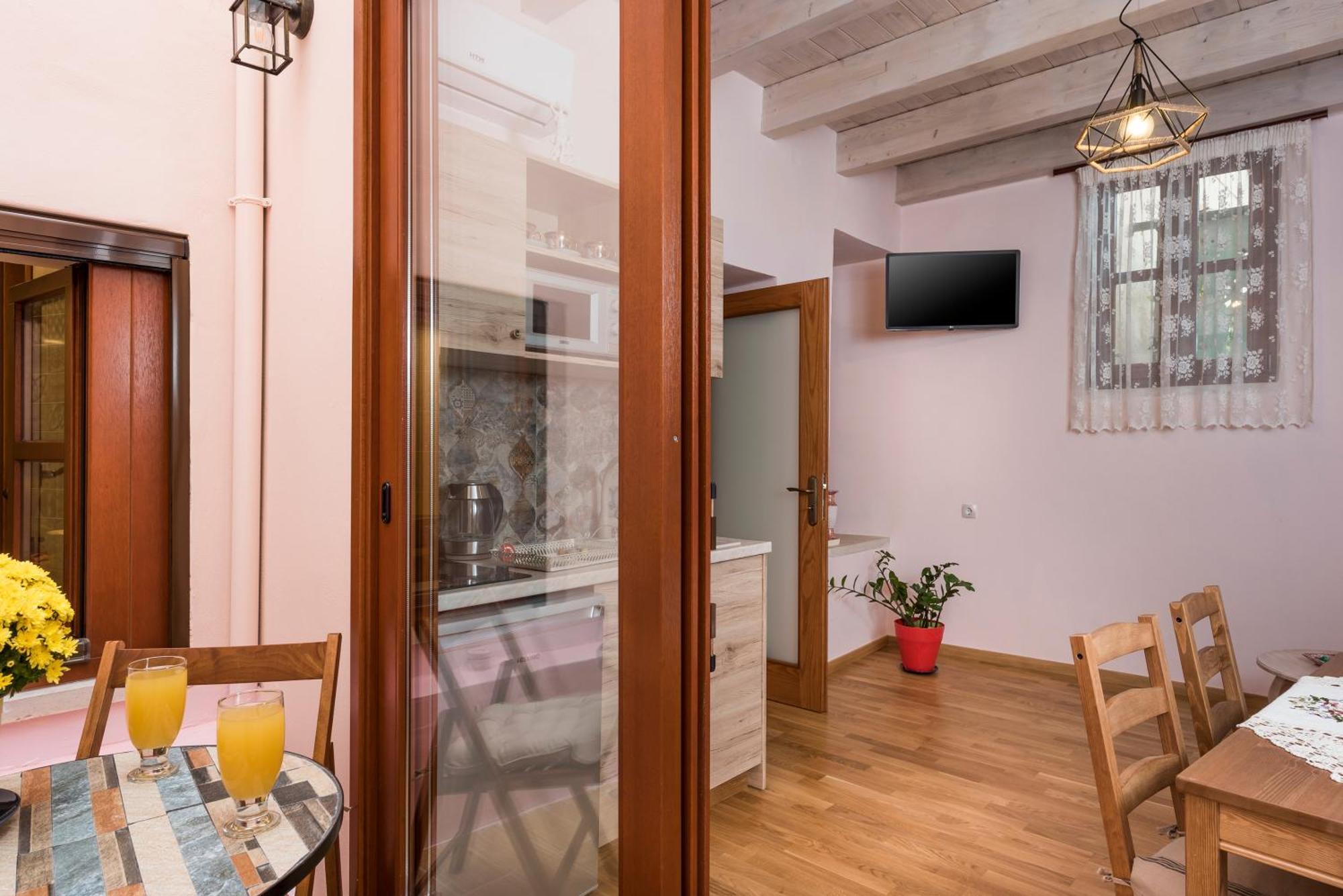 Palazzo Di Irene Apartment Chania  Ruang foto