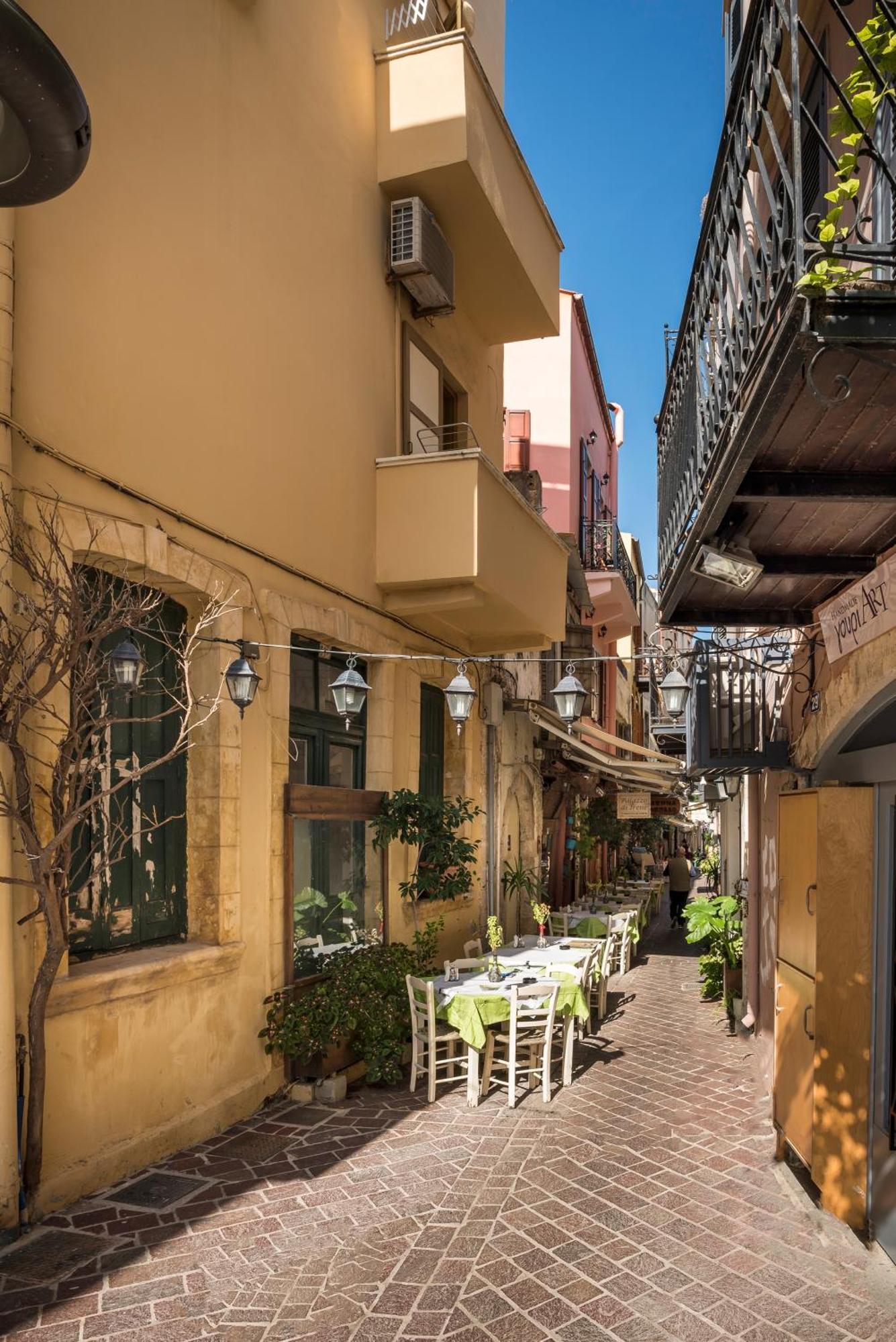 Palazzo Di Irene Apartment Chania  Bagian luar foto